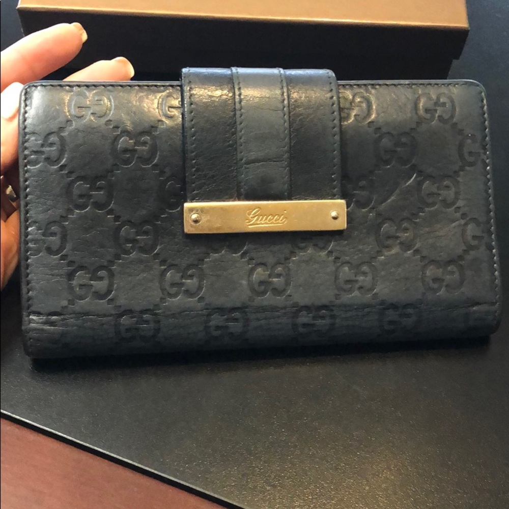 Preowned Gucci wallet - Picture 2 of 8